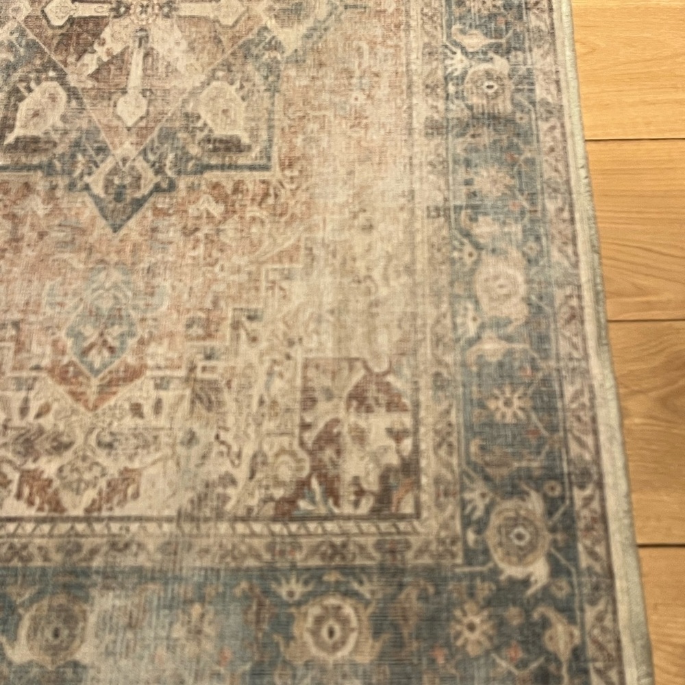 Ruggable 3x5 Coral Rug - Picture 6 of 7